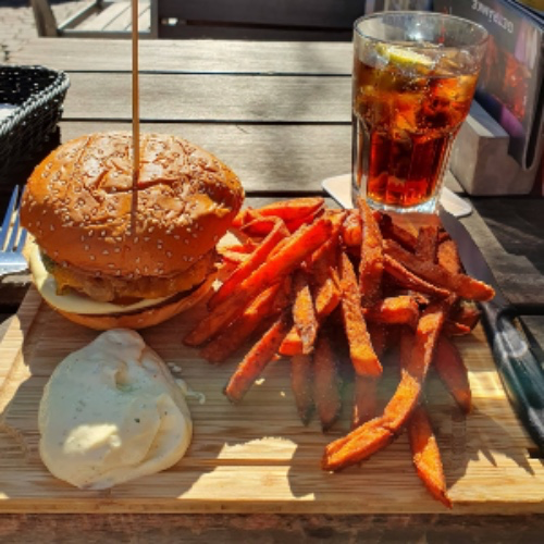 Sponsor my next lunch 😊