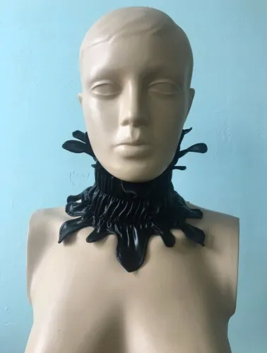 Petal Collar- Black | Eda Birthing