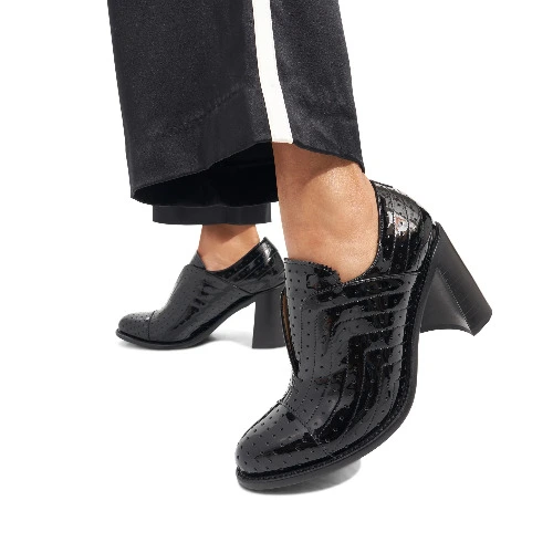 Miss Farrow High Heels - Angela Scott