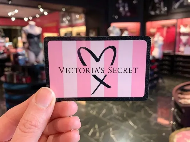 $100 Victoria's Secret's Gift Card