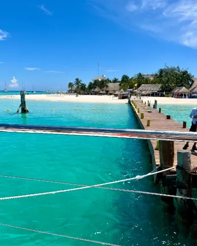 let's go to the beach 🏖️