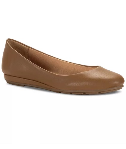Hot Leatherette Flats !!!!