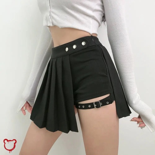 Omen' Black Gothic Pleated Skirt with Shorts - black / M