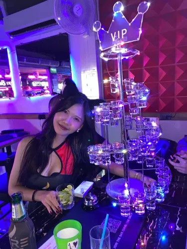 36 drink special VIP tower