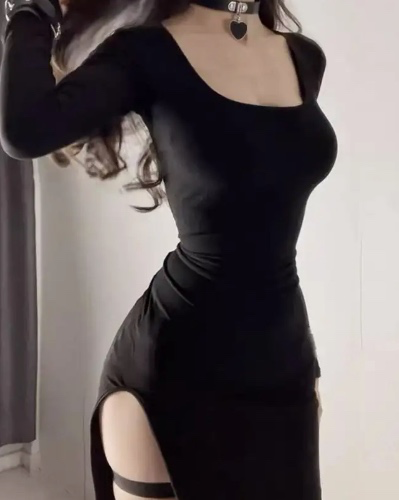 Black dress 2
