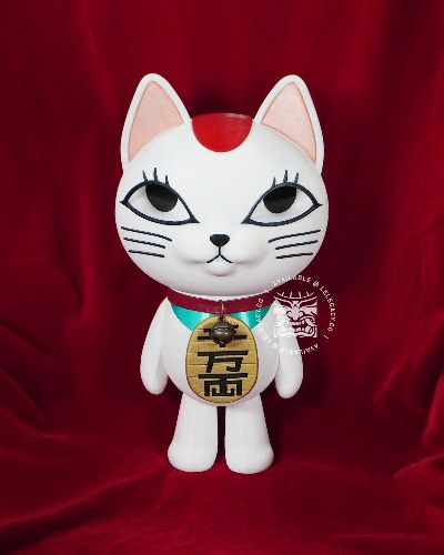 Turbo Grannie Lifesize Lucky Cat Figure | DDD | Default Title
