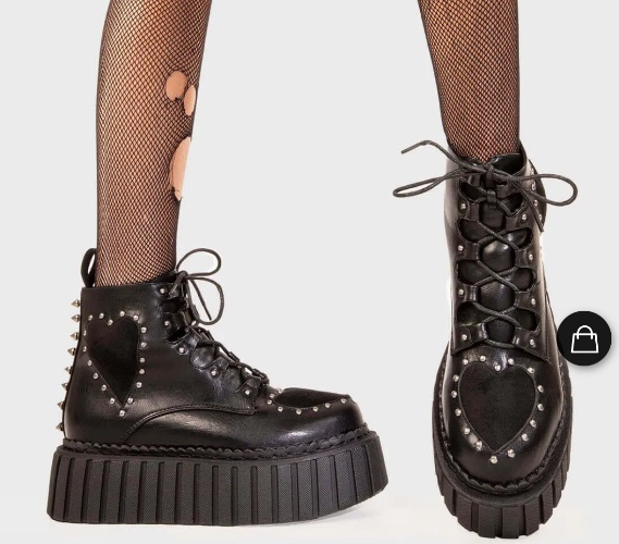 Chunky heart creepers 