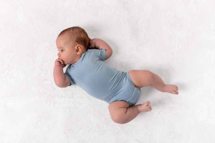 Bamboo Onesie - Sky | Newborn(0000)
