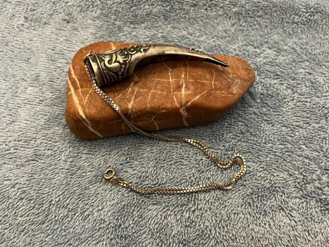 ANTIQUE 1900s SIGNED CHINESE STERLING SILVER NAIL GUARD, 11 GRAMS