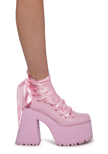 Dancing Hearts Platform Boots- Pink | US 6
