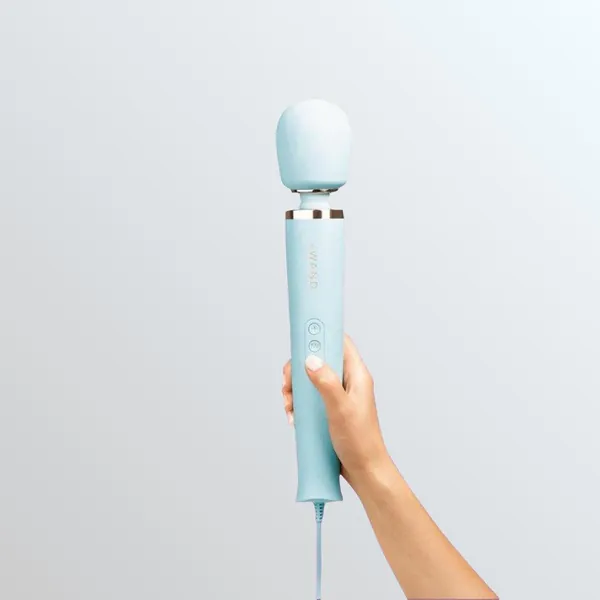 Le Wand Corded Vibrating Wand Massager - Blue