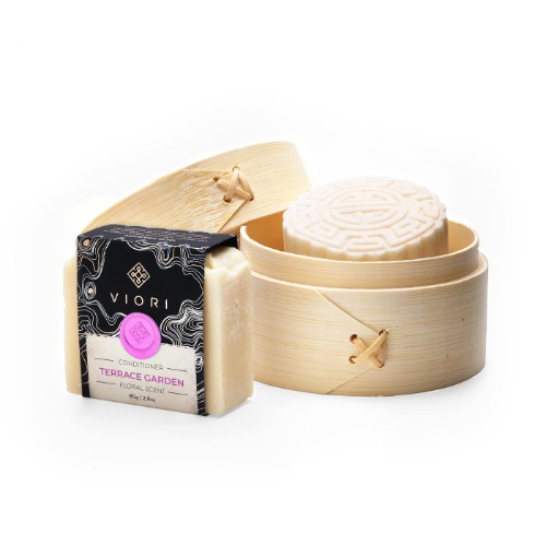 VIORI Terrace Garden Shampoo Bar, Conditioner Bar, and Bamboo Holder Set (Includes Bamboo) - Handcrafted with Longsheng Rice Water & Natural Ingredients - Sulfate-free, Paraben-free, 100% Vegan - Citrus Yao