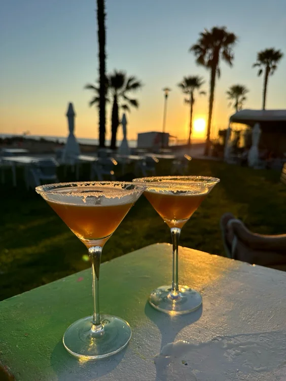 Sunset cocktails 