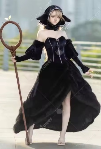 Marcille cosplay 🖤