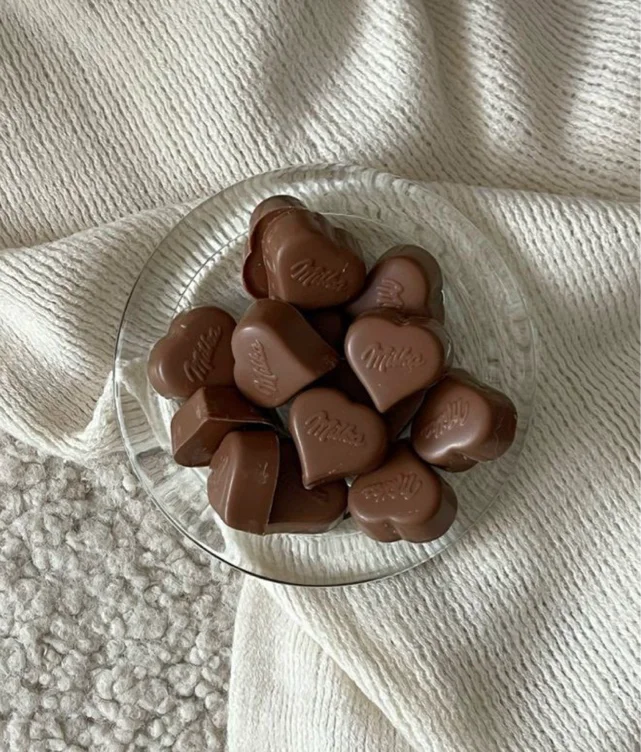 🍫 Chocolate to spoil me