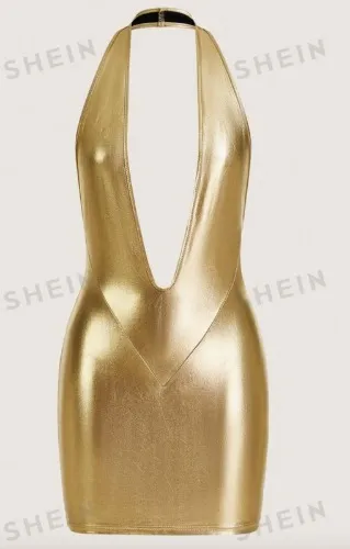 Robe dorée métalisée