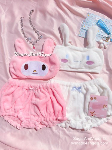 Kawaii Bestie Plush Pajama Set | White / S