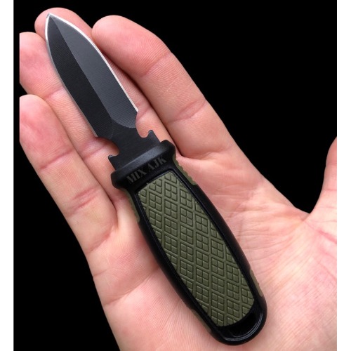 Faca Tatica Adaga de Pescoço com Bainha e Colar