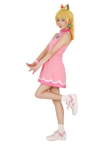 Tennis Peach Cosplay!