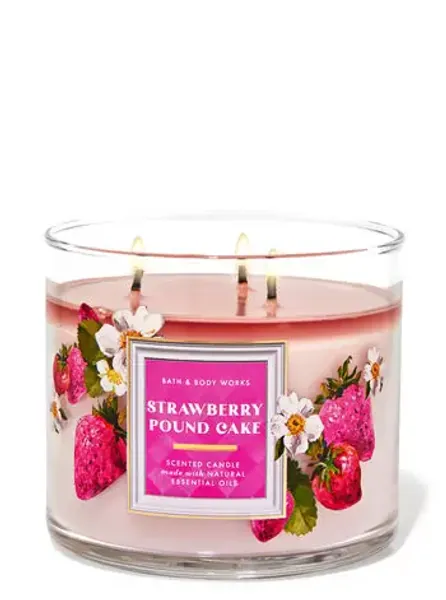 Strawberry Pound Cake 3-Wick Candle  | Bath & Body Works