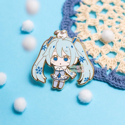 Virtual Vocalist Snow Miku Hard Enamel Pin - [A Grade] / Simple Rubber Back