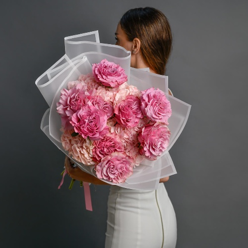 Buchet cu hortensie si trandafiri roz | Default Title
