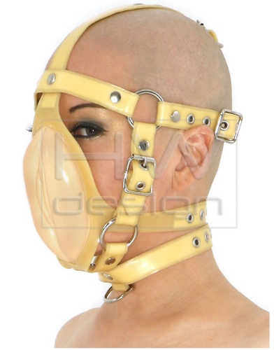 HWD 16 - LATEX PUSSY HARNESS