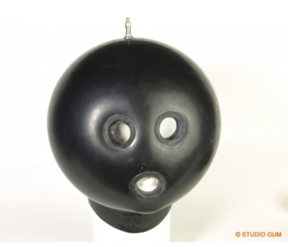 Inflatable ball hood StudioGum