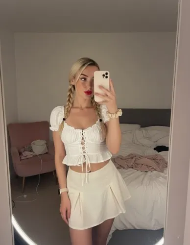 Make princess smile 