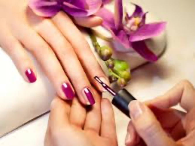 Manicure and nails 💅🏼