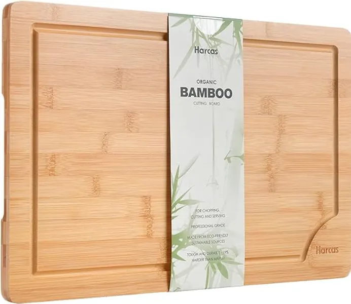 Premium Schneidebrett aus Bio Bambus von Harcas. XL-Schneidebrett 45cm x 30cm x 2cm. Ideal für Fleisch, Gemüse und Käse. Professionell, langlebig und widerstandsfähig. Mit Saftrille