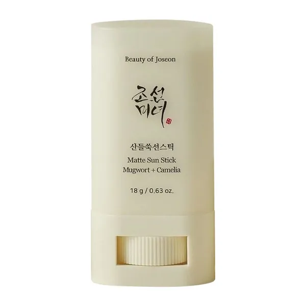 Matte Sun Stick: Mugwort + Camelia SPF50+