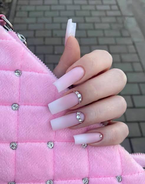 Do my nails 💅🏽 