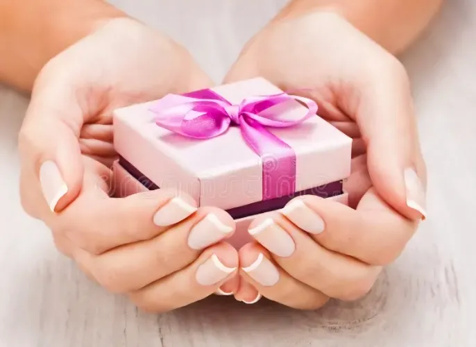 Small Gift / Mały Prezent