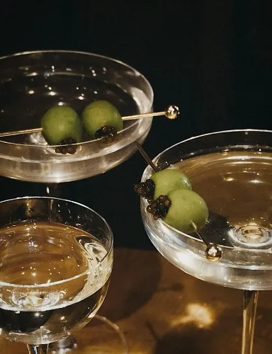 Sponsor a Girls Dinner