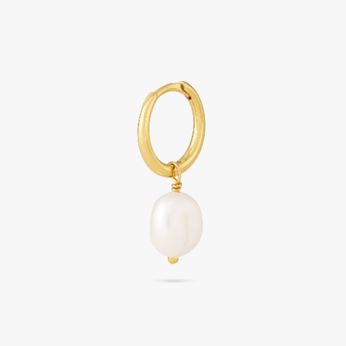 Baroque Pearl Huggie | Gold