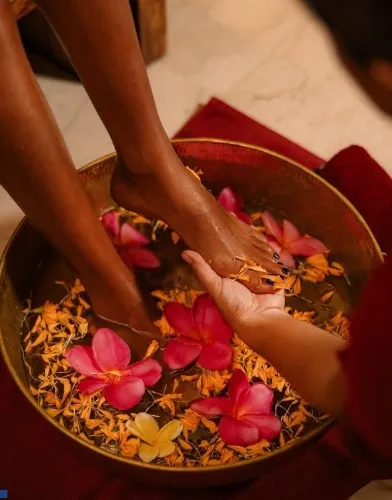Hands & Feet to Adore - Manicure & Pedicure