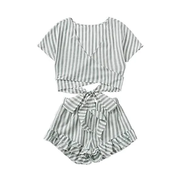 SweatyRocks Women's 2 Piece Boho Floral Print Crop Cami Top with Shorts Set