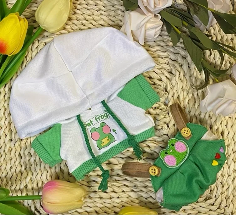 Frog outfit for Labubu!