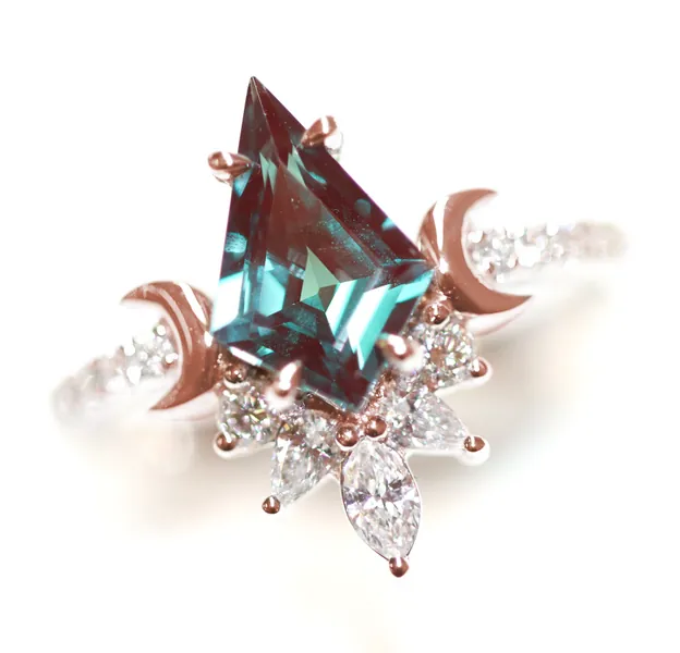 Veronica Empress 14KT Ring with Moissanite - Rose Gold - 7.5