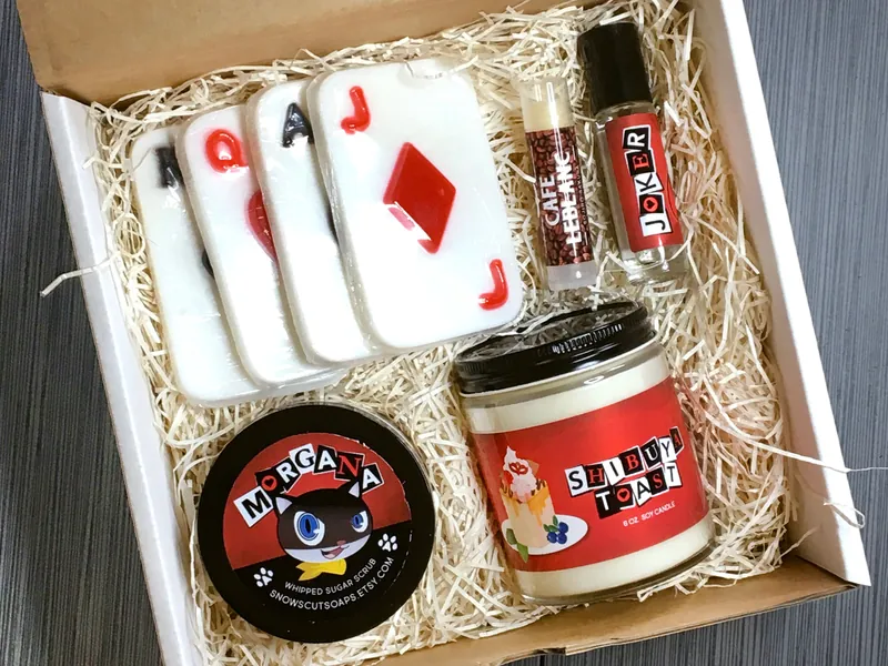 Persona Gift Set - Candle, Sugar Scrub, Soap, Lip Balm, Fragrance Oil