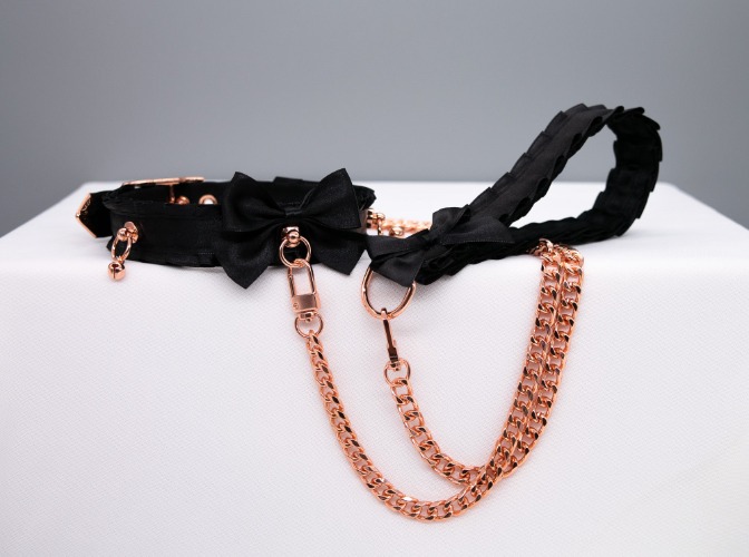 Black and Rose Gold Classics Collar and Leash Set | D-ring / Rose Gold