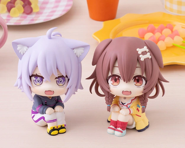 Hololive - Okayu Nekomata & Korone Inugami Figure (With Gift)