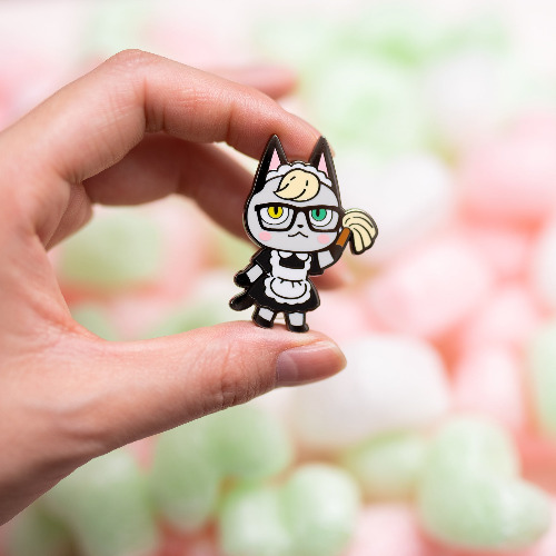 Raymond the Cat Hard Enamel Pin - Raymond Maid [A Grade] / Locking Clasp