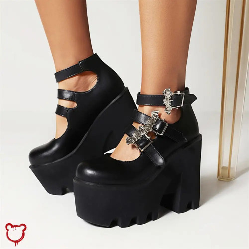 Gothic Bat Buckle Boots - Black / 9