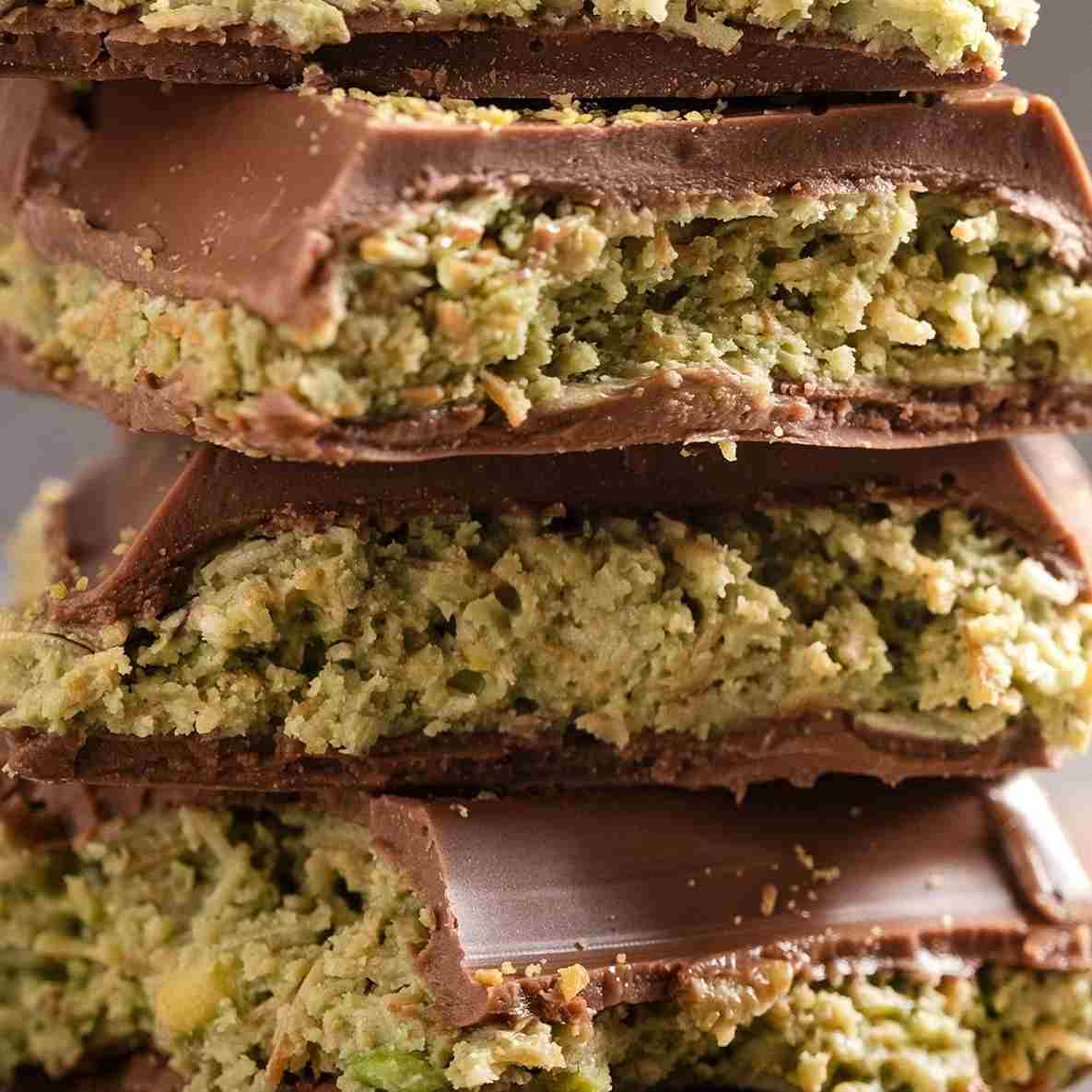 Dubai Chocolate Kunafa Pistachio Bar 7oz