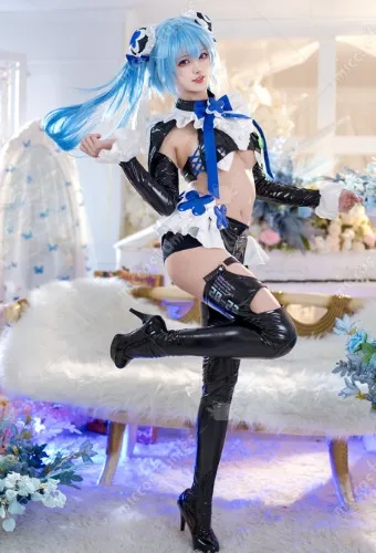 Gretel costume and wig Nikke