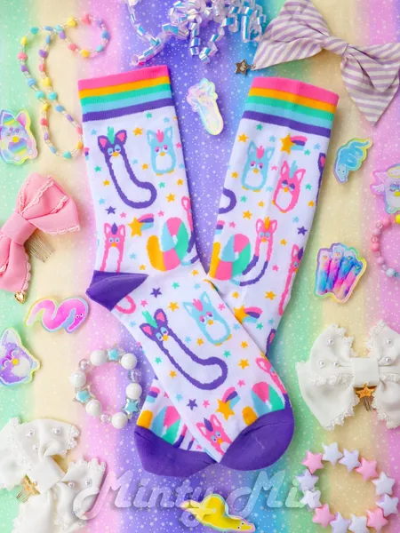 Lange Regenbogen Cryptid Bordüren Socken - 80er und 90er Jahre Geburtstagsparty Furby