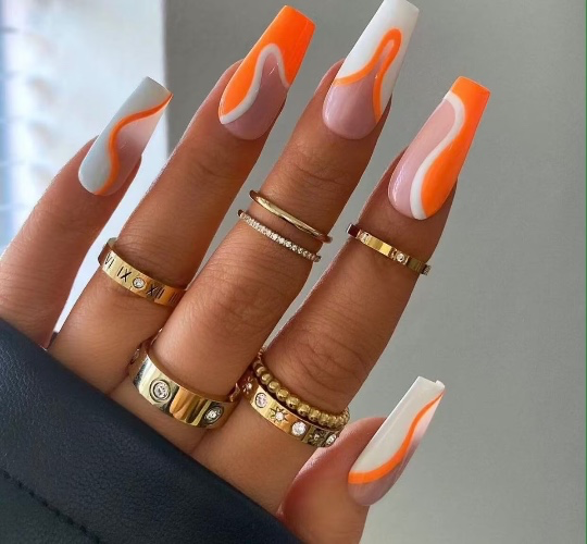 Nails 