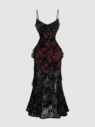 SHEIN MOD Plus Size Red & Black Velvet Slit Fitted Midi Dress,Fall/Winter Women Dresses,,,Going Out ,Renaissance,Elegant ,Vintage, Women Dresses,Work,Business Casual Women,Birthday Women Outfits,Brunch,Beach Dresses,Graphics Dresses,Homecoming Dresses,Bridesmaid Dress,Long Black Dress,Evening Dress,New Year,Valentine